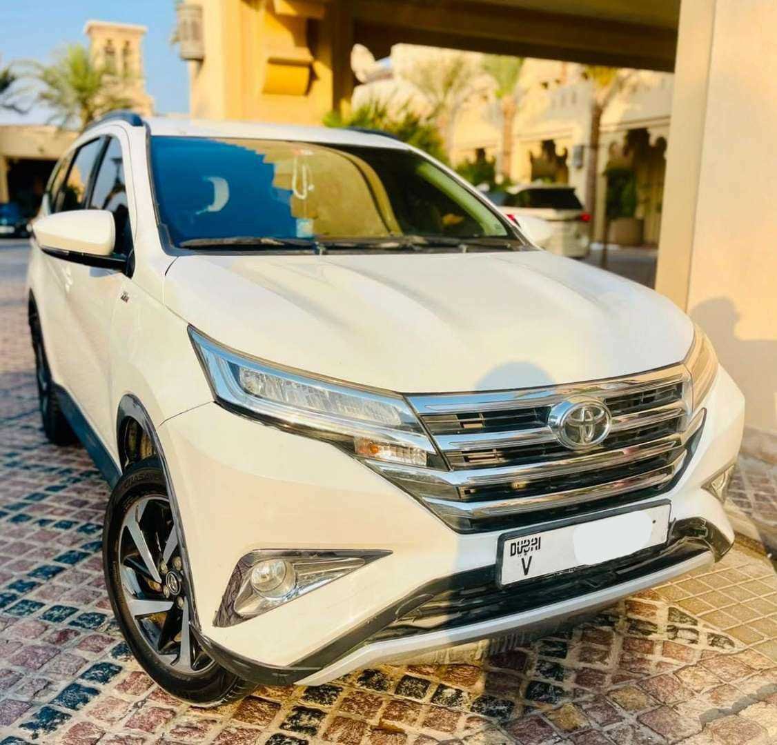Mitsubishi Montero Sport 4x4 SUV White
